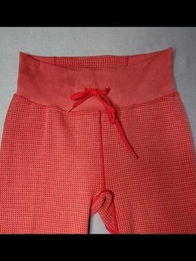 PINK Victoria's Secret Coral Red Waffle-Knit Leggings Size S